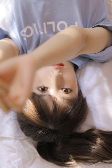 免费观看美女裸身视频
